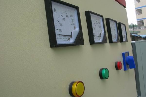 章丘配电箱-3683讲讲配电箱的操作和检修步